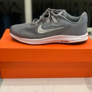 Nike Downshifter 9